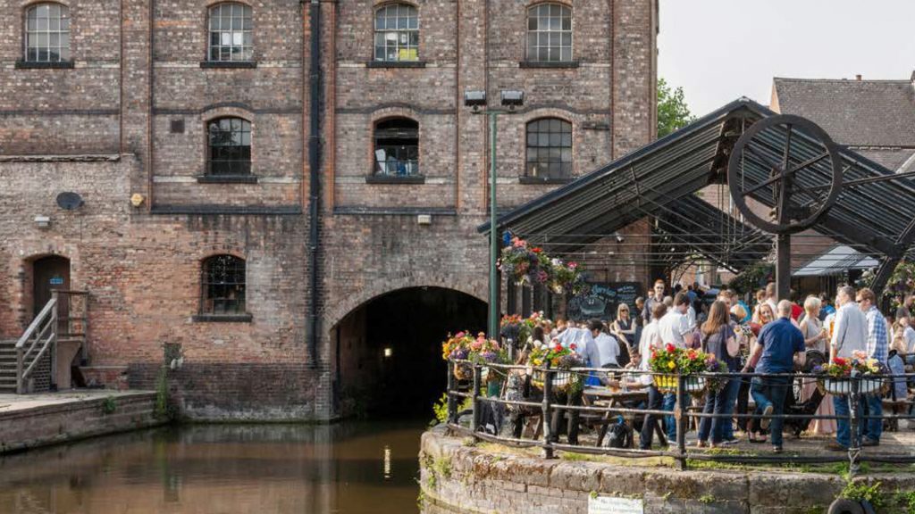 tudor house - nottingham property investment